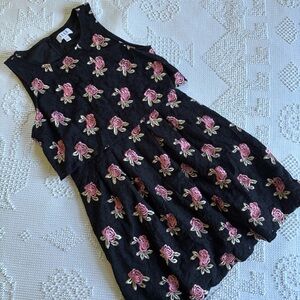 Elle womens size 12 black lined layered dress with embroidered pink rose pattern